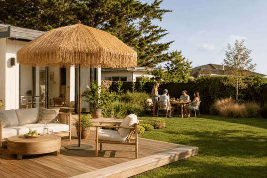 Hula 240cm Thatch Umbrella - Raffia Market Umbrella - Beachkit