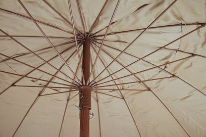 Hula 240cm MARKET Umbrella - Raffia ThatchOur Hula Raffia Thatch shade umbrella gives you the feel of the islands at home. 240cm wide is a huge shade plate
UPF Rated 50+ with wind vented top is sure to be a Beachkit